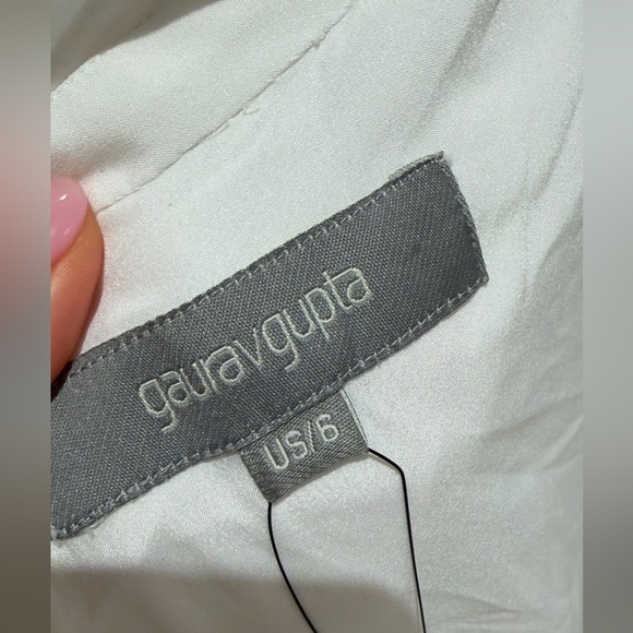 NWT Gaurav Gupta Toga Draped Gown in White - Picture 7 of 10